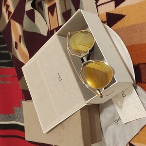 Dior SoReal sunglasses Gold Frame Gold mirrored lens Brand New with boxes